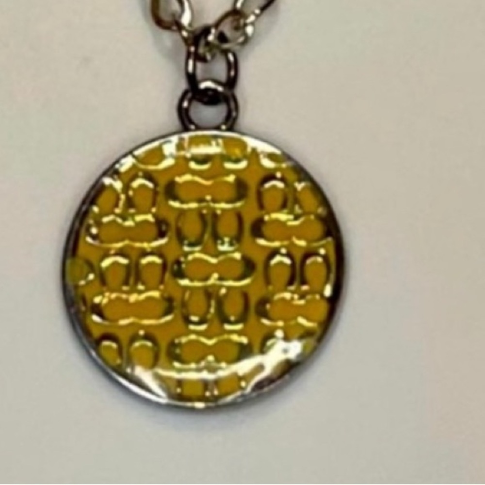 Coach Large Yellow Enamel Signature Logo Disc Pendant Necklace - Picture 7 of 8